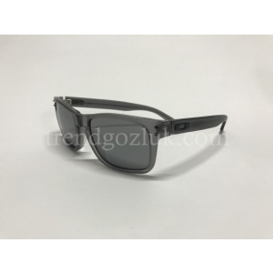 OAKLEY OO 2048 04