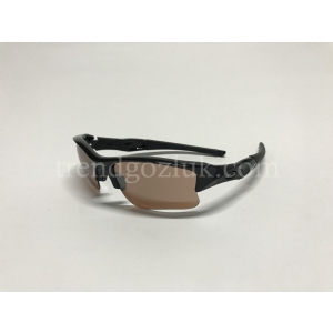 OAKLEY OO 9009 26-242