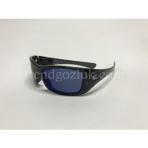 OAKLEY  OO 9021 03