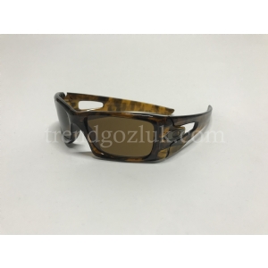 OAKLEY OO 9165 02