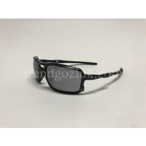 OAKLEY OO 9266 01