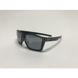 OAKLEY OO 9397 02